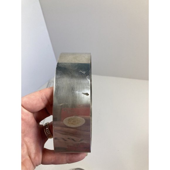 Vintage Silver Tone Heart Shaped Box with Gold Tone Bow Made in Hong Kong - Picture 6 of 11